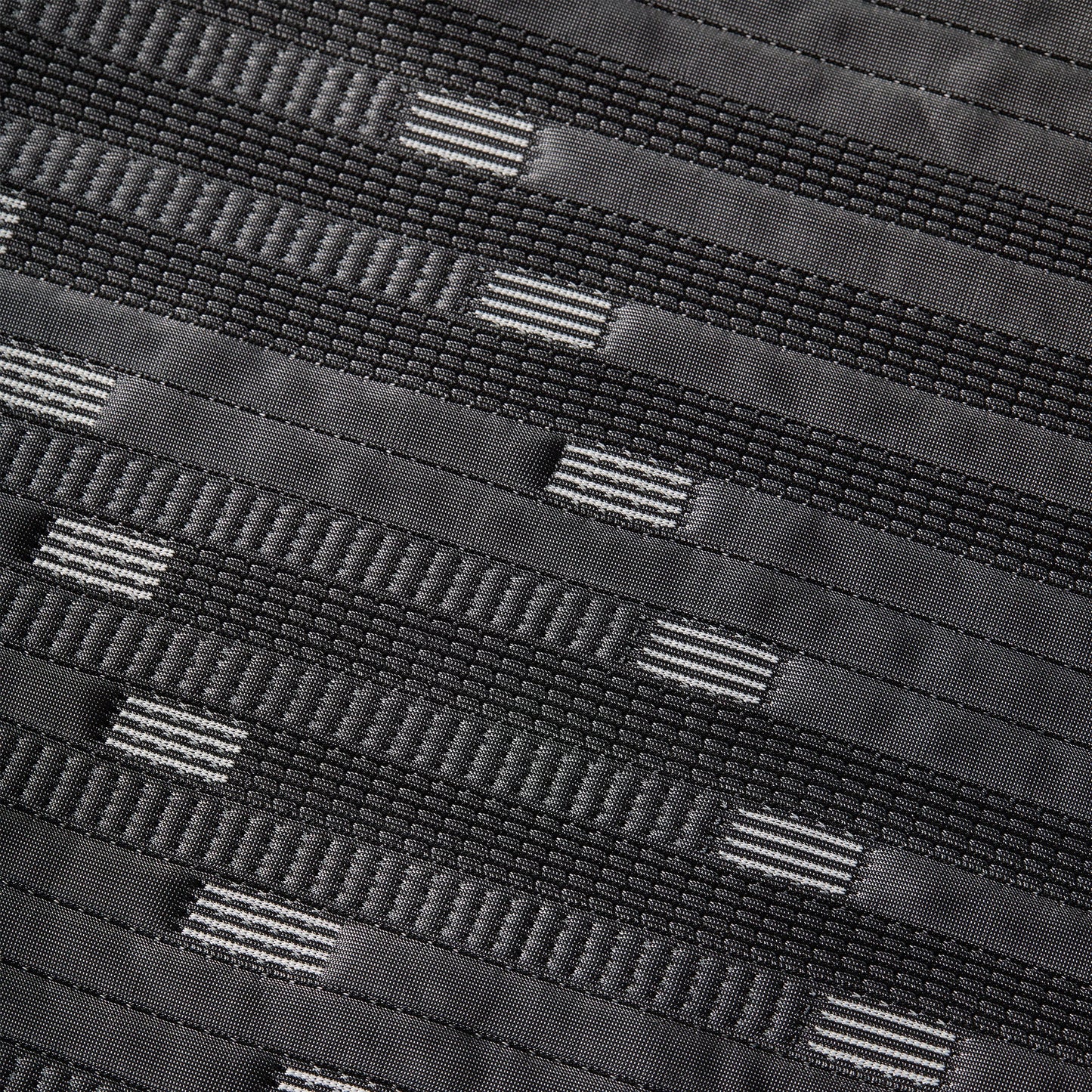 Graph-Iced Mattress Protector