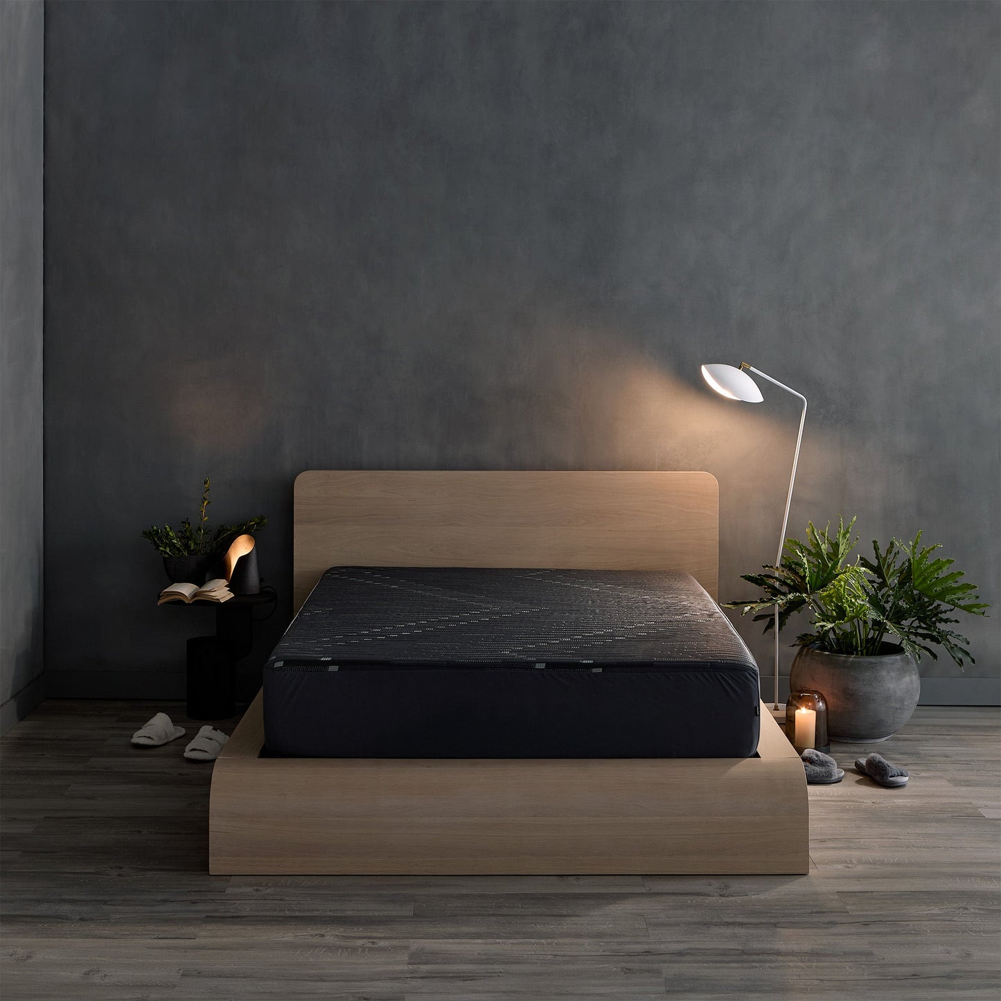 Graph-Iced Mattress Protector